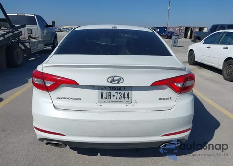2015 Hyundai Sonata Sport z USA, uszkodzony, nr VIN 5NPE34AF1FH042454